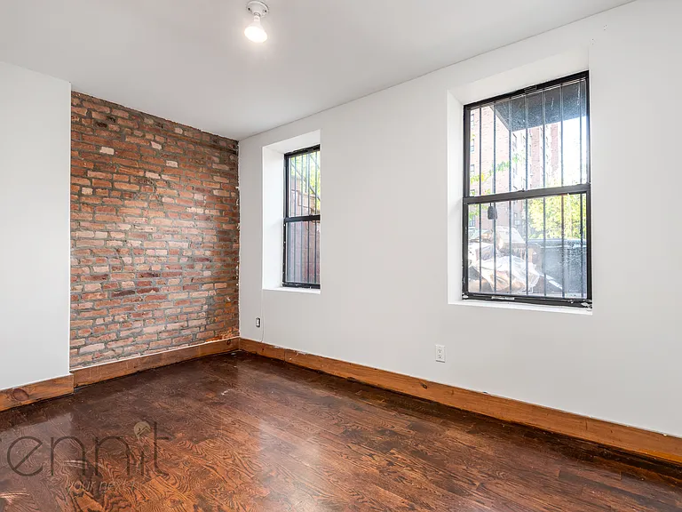 758 Willoughby Ave #2 — Photo 14