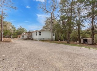 135 Huskey Trl, Paige, TX 78659