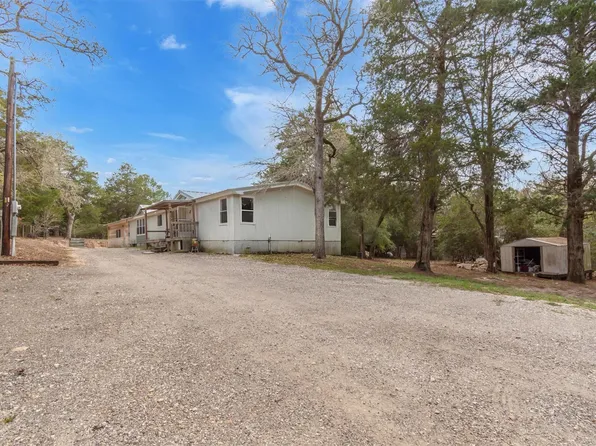 135 Huskey Trl, Paige, TX 78659