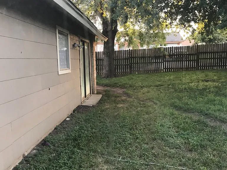 7701 Cool Sands St — Photo 17
