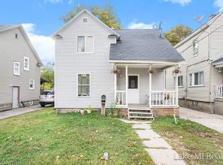 2113 Stafford Ave SW, Grand Rapids, MI 49507