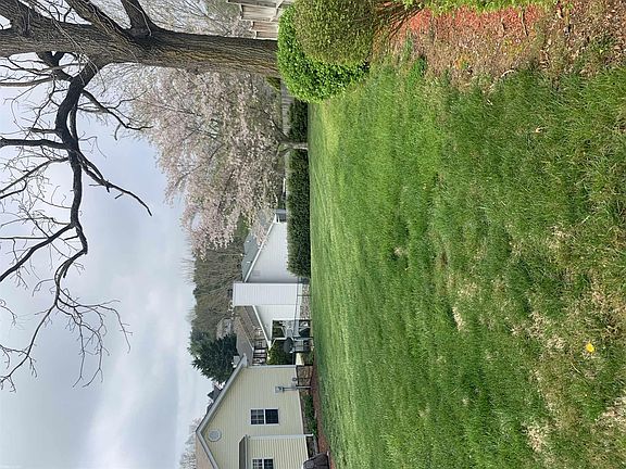 5th image of 70 Johns Ct Unit 3431