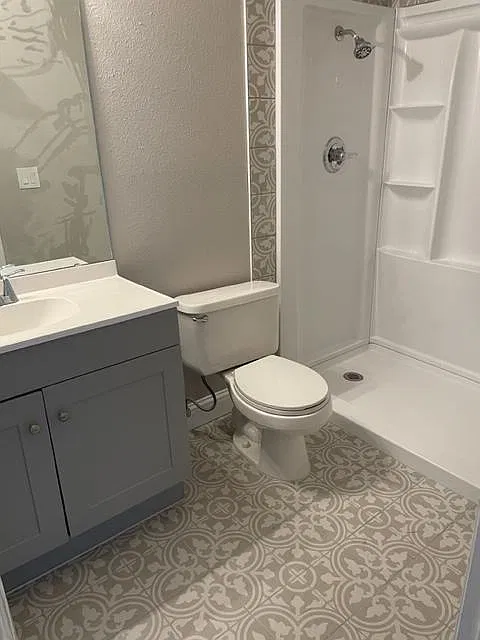 879 Osmun Cir — Photo 3