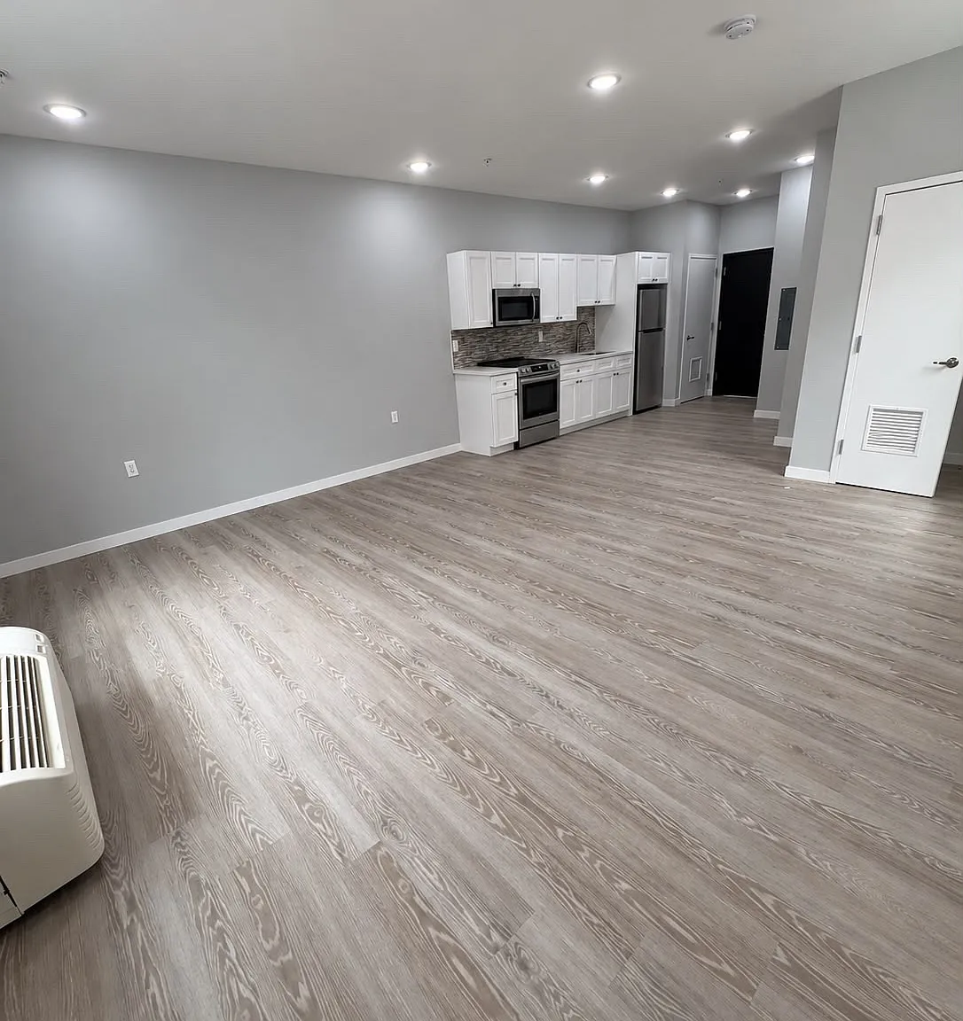 Studio, $1,454 — Photo 1
