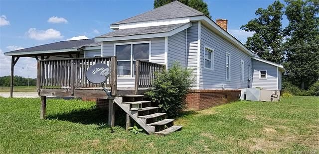 2nd image of 9913 Landsford Rd