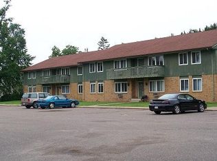 519 21st Ave E APT 29, Menomonie, WI 54751