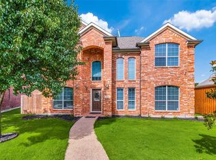 12584 Hawk Creek Dr, Frisco, TX 75033