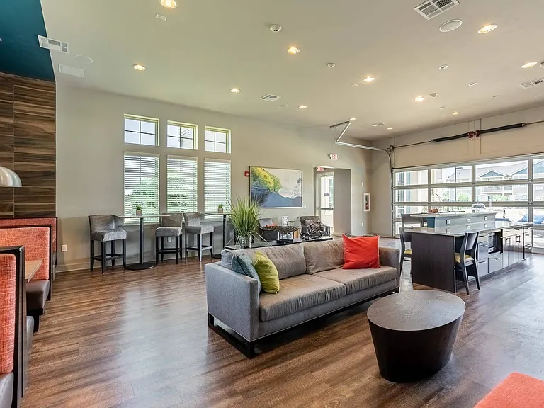 The Reserve at Country Club — Photo 16