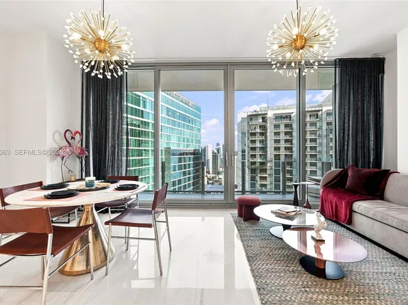 300 Biscayne Boulevard Way, Miami, FL