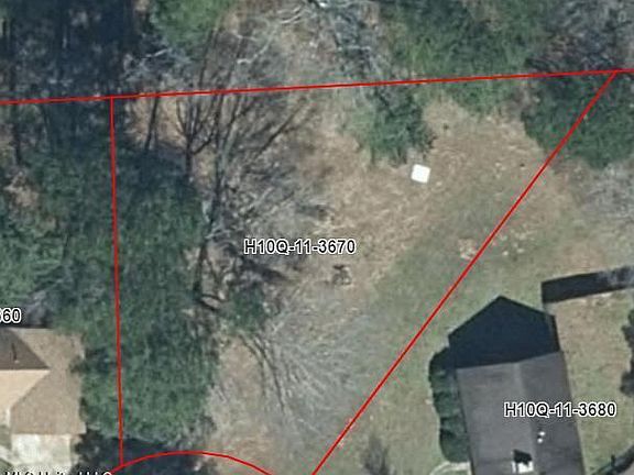 3rd image of 1074 Halton Ct