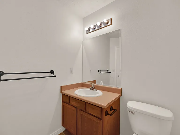 1624 Westbury Way #I — Photo 15