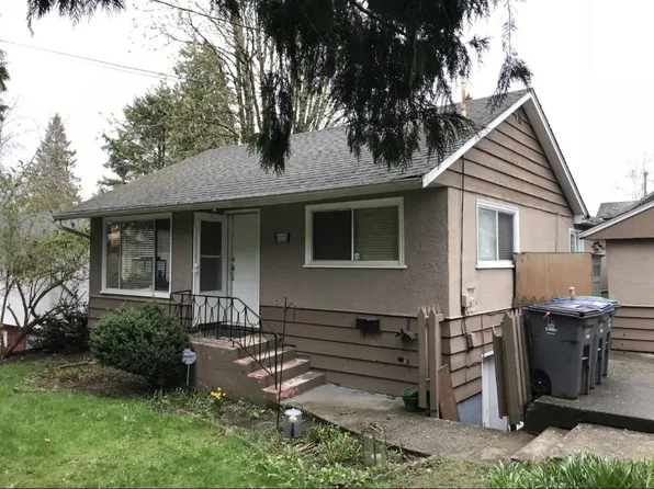 11152 131a St, Surrey, BC V3T 3S2