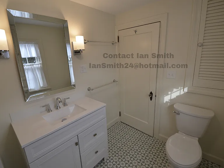155 E Park St — Photo 13