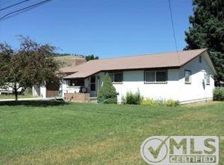 955 S Oak St, Kettle Falls, WA 99141
