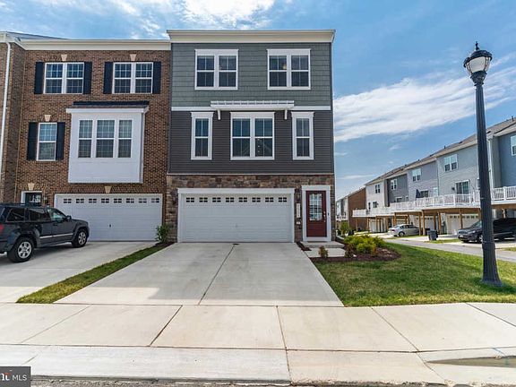 2nd image of 9501 Bent Creek Pl