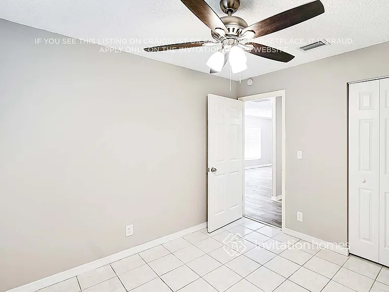5825 Ithaca Cir W — Photo 17