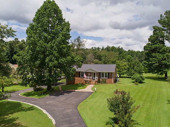 3rd image of 7325 Cumberland Dr