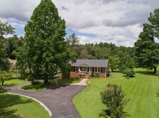 7325 Cumberland Dr, Fairview, TN 37062