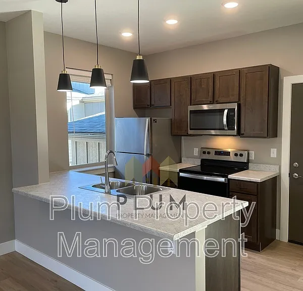1724 S 14th St W #202 — Photo 18