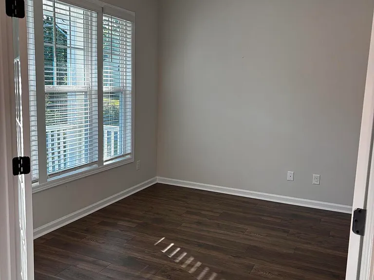 166 Pierce Landing Dr — Photo 3