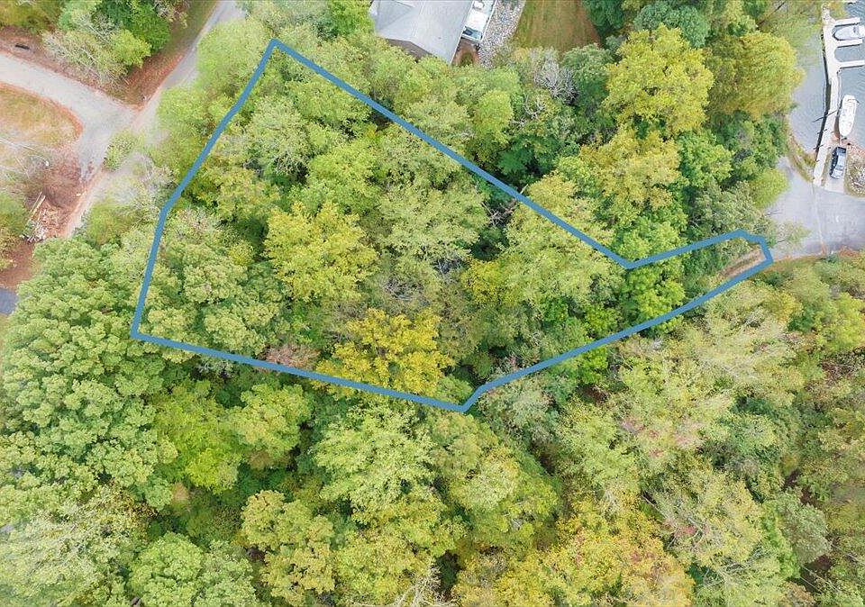 1st image of 74 Walnut Run Dr