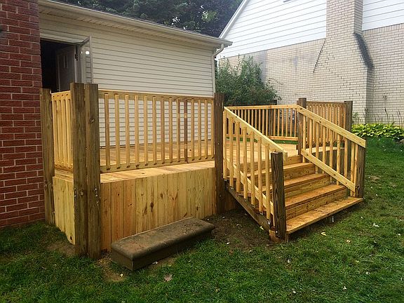 5th image of 1704 Gregory Ave