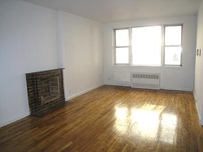 3rd image of 41 W 71st St APT 5E