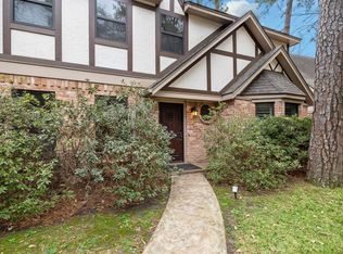 2 Chatterbird Ln, Spring, TX 77380