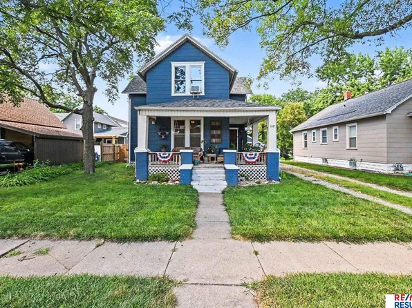 108 E 10th St, Fremont, NE 68025