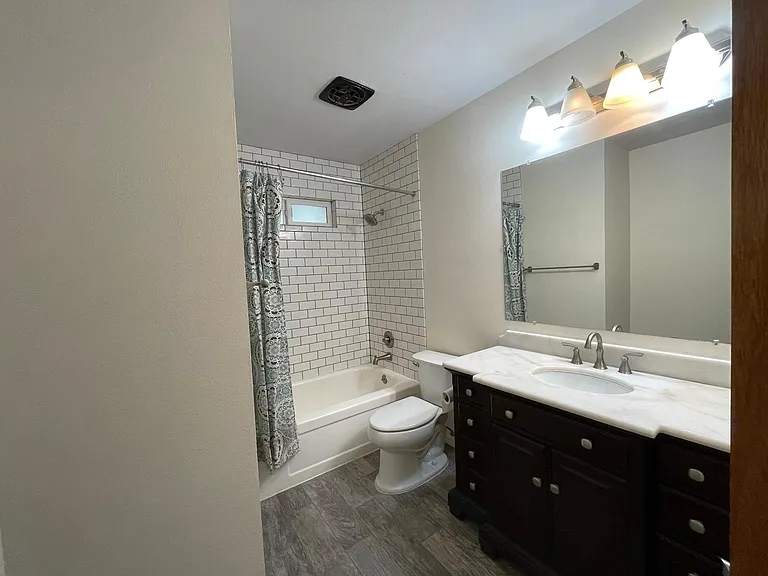 6908 SW 5th Ave — Photo 12