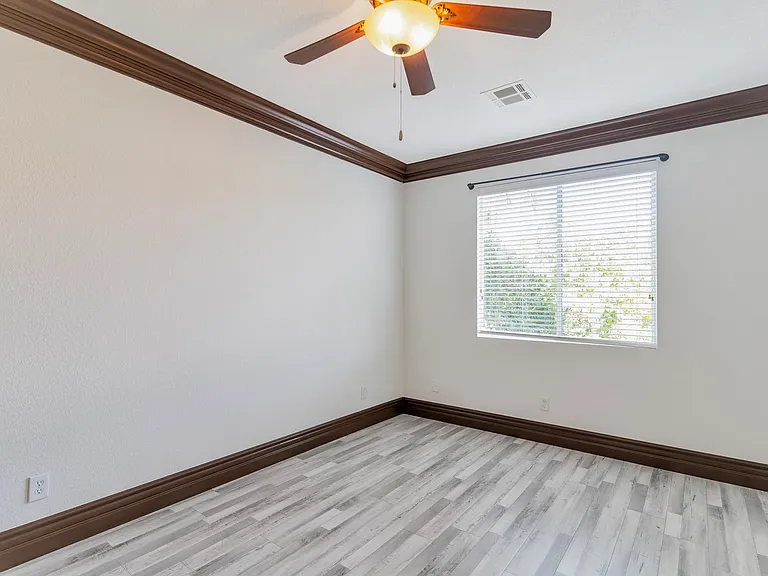 11392 Rancho Portena Ave — Photo 21