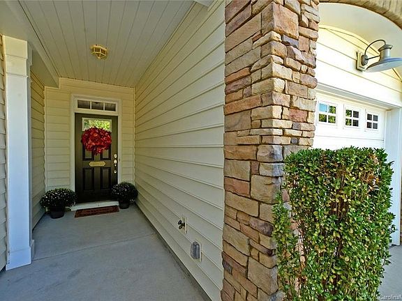 2nd image of 1171 Crown Vista Dr #115