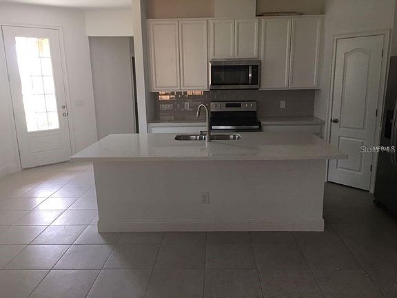 3rd image of 6389 Hamlin Reserve Blvd
