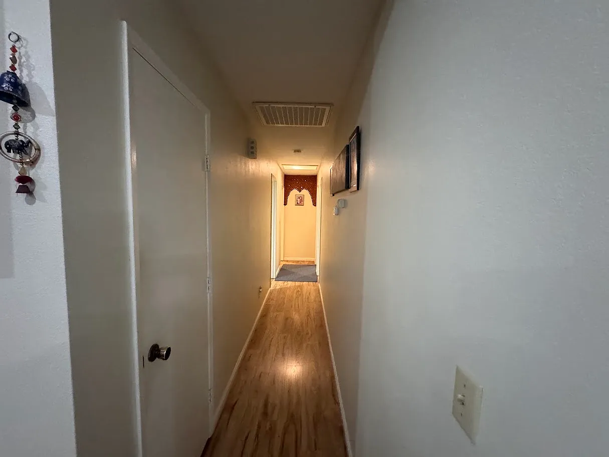 3 bed, 1152 sqft, $2,895 — Photo 3