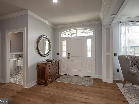 3rd image of 4853 Indigo Dr