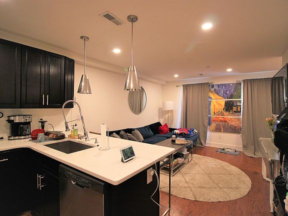 2nd image of 970 N Marshall St #3A