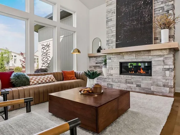 17628 High St, Overland Park, KS 66085