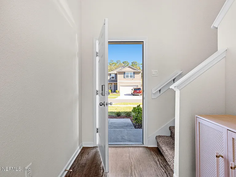 2555 Oak Stream Dr — Photo 34