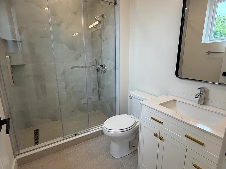 476 Warren St #204 — Photo 12