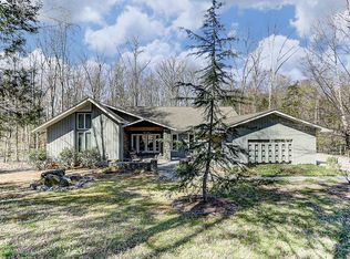 2630 Lynbridge Dr, Charlotte, NC 28226