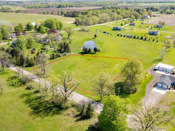 10 Street, Wayland, MI 49348