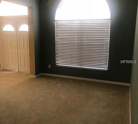 4th image of 329 Oak Springs Dr