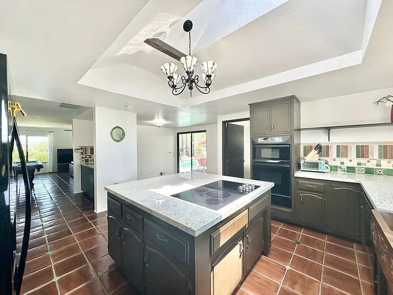 1650 Winterwarm Dr — Photo 13