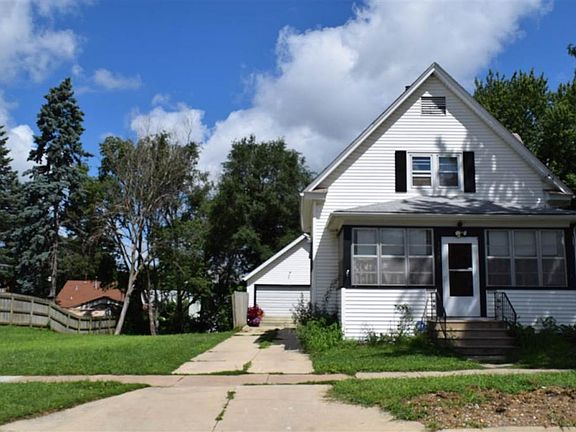 2nd image of 1425 Hawthorne Ave