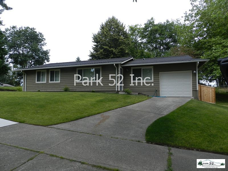 1st image of 5605 N 39th St