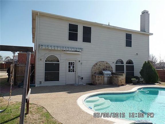 5th image of 2404 Pecan Dr