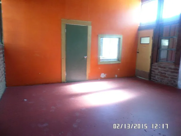 320 N Warren Ave — Photo 13