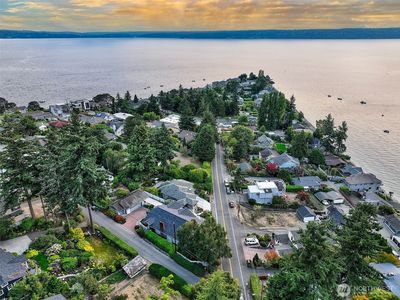 16905 35th Avenue SW, Burien, WA, 98166