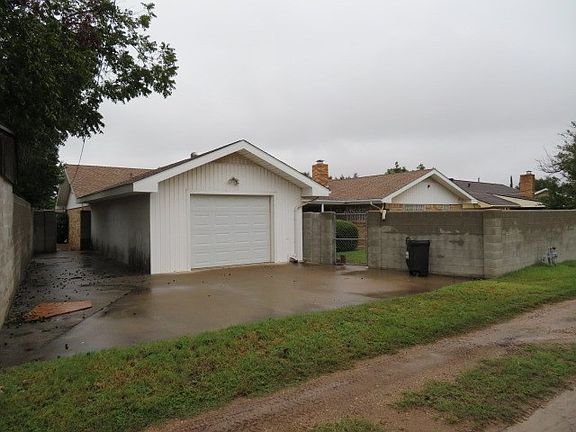 5th image of 3912 Candy Ln