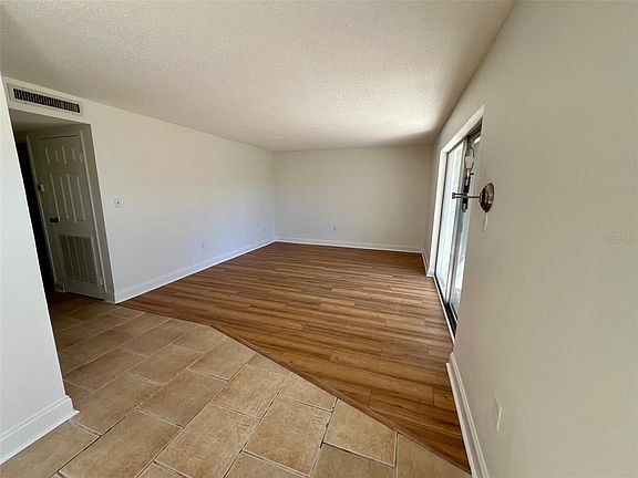 5th image of 387 S McMullen Booth Rd APT 13